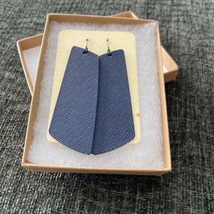 Nickel & Suede Navy Baby Gems